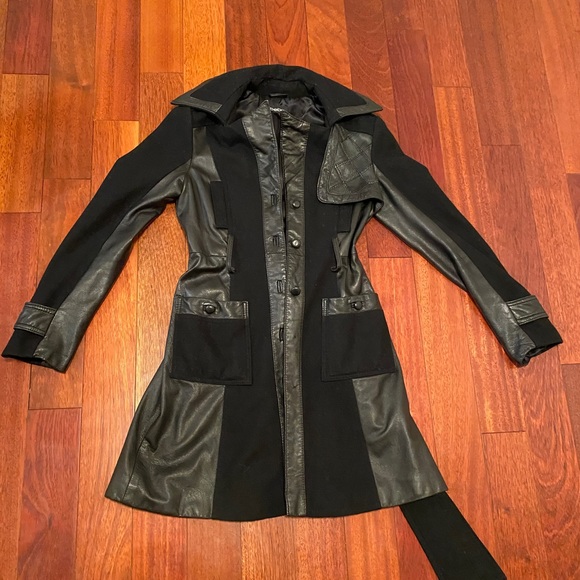 Bebe Fitted Black Jacket w Buttons & Belt- Good condition small mark shown - Picture 11 of 14